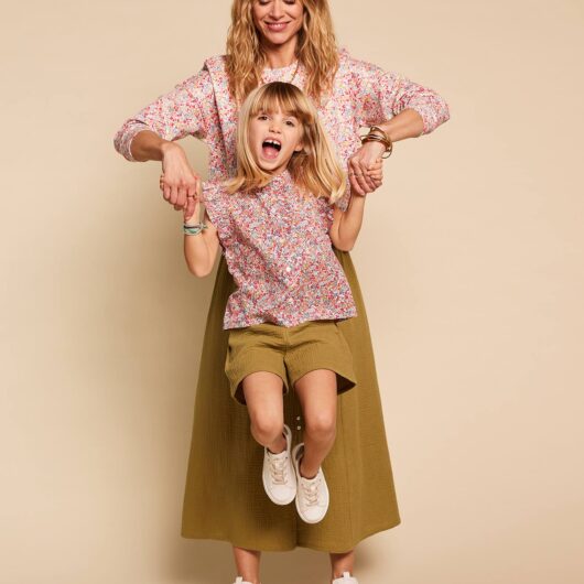 Girl's cotton gauze shorts - family capsule olive